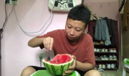 买吃瓜视频网红,揭秘吃瓜视频网红的崛起之路